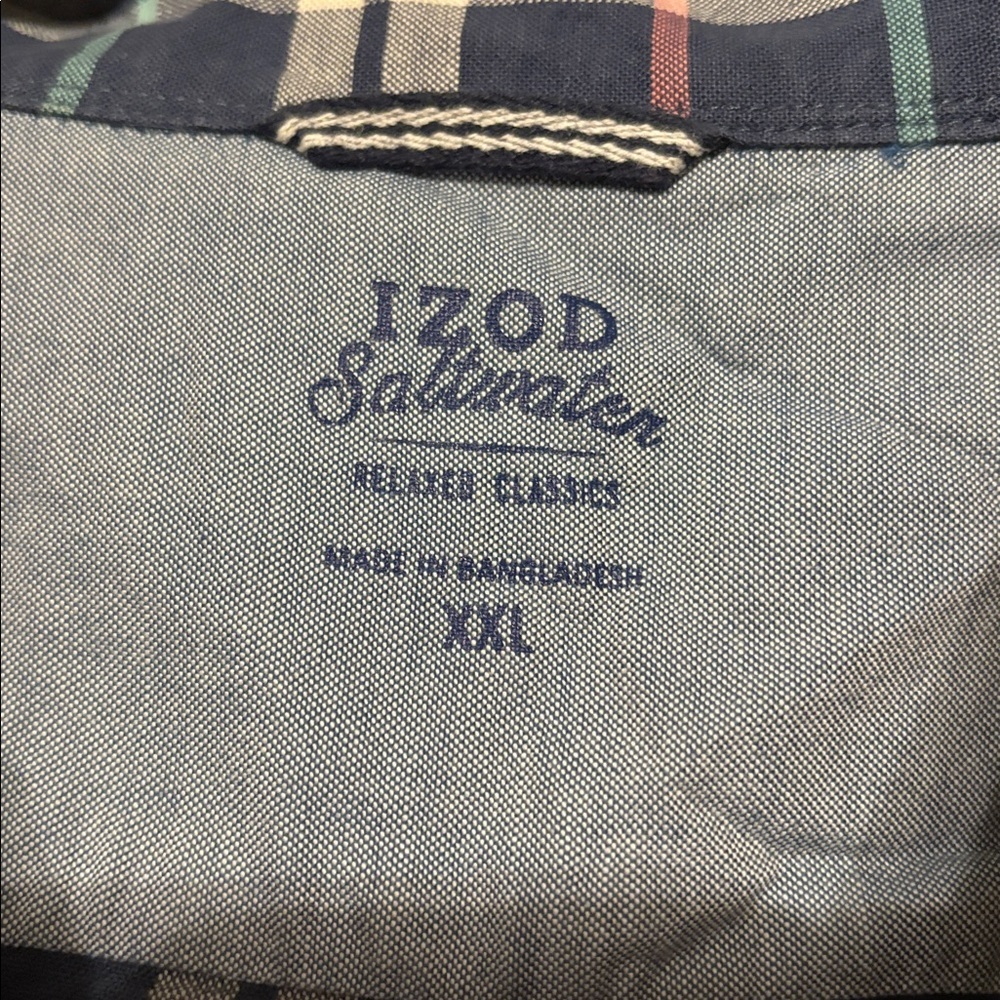 IZOD men’s button down shirt - Picture 2 of 6